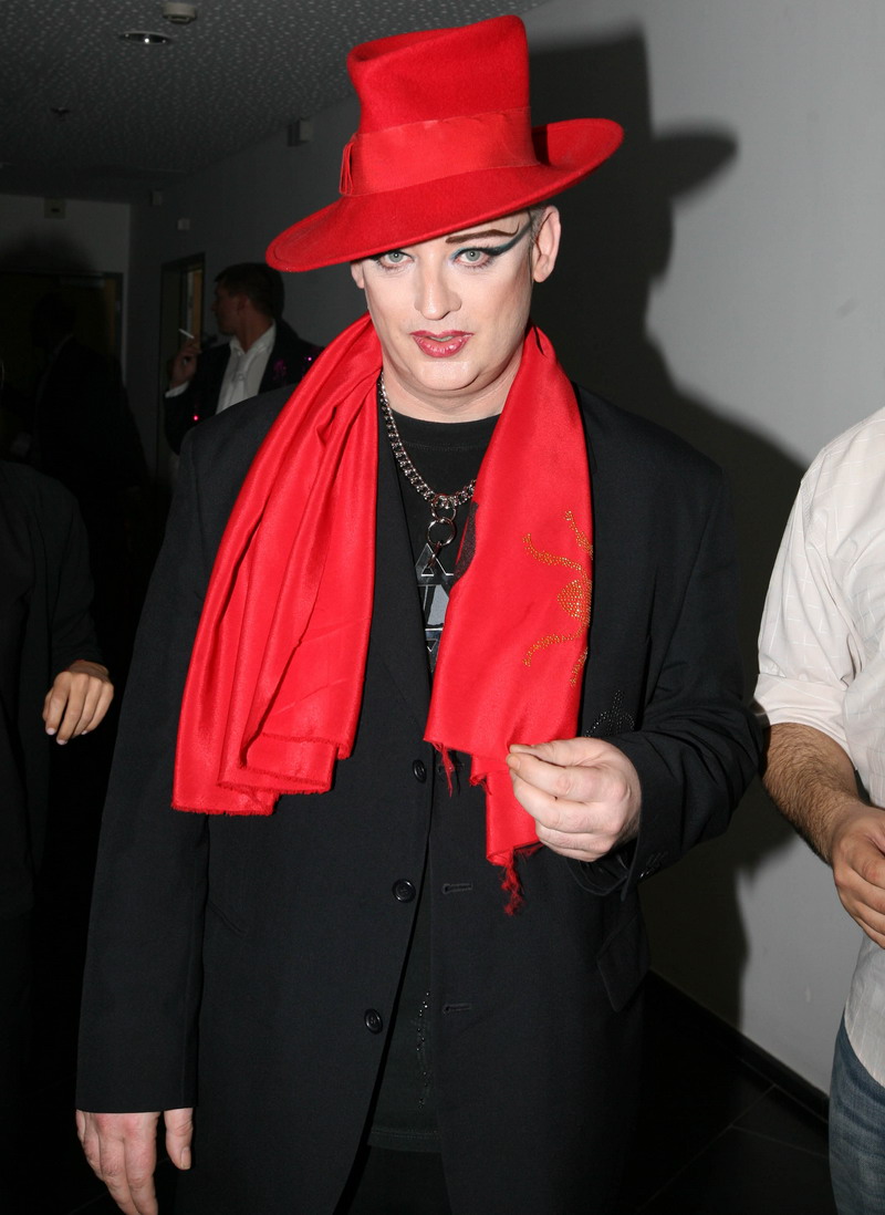 BOY_GEORGE_yupigr